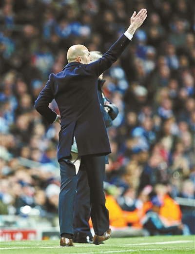  弗赖堡与沃尔夫斯堡互交白卷握手言和  